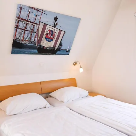Urlaub Im Reethaus Delphin Mit Whirlpool Und Sauna * Beckerwitz